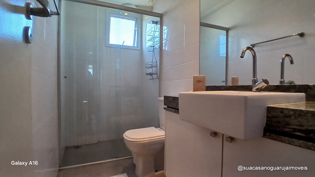 Cobertura com 3 dormitorios  1 suite 3 vagas  à Venda, 230 m² por R$ 1.600.000  CO100E