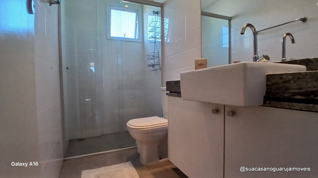 Cobertura com 3 dormitorios  1 suite 3 vagas  à Venda, 230 m² por R$ 1.600.000  CO100E