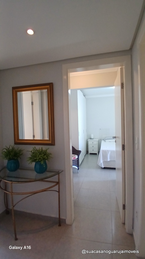 Cobertura com 3 dormitorios  1 suite 3 vagas  à Venda, 230 m² por R$ 1.600.000  CO100E