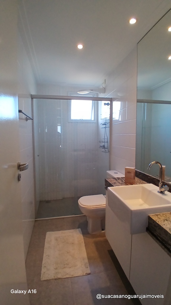 Cobertura com 3 dormitorios  1 suite 3 vagas  à Venda, 230 m² por R$ 1.600.000  CO100E