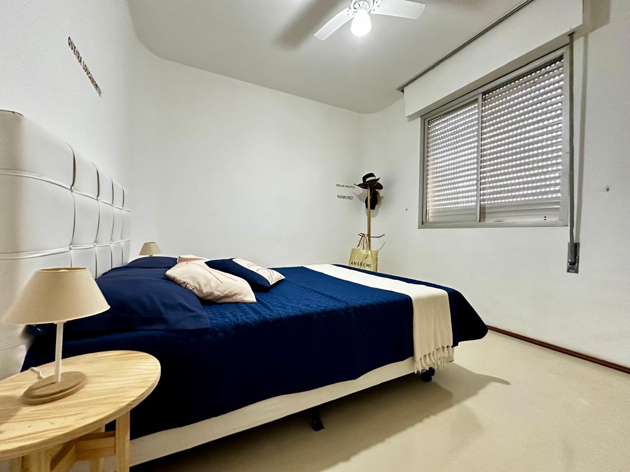 Apartamento com 3 Quartos à Venda, 110 m² por R$ 600.000