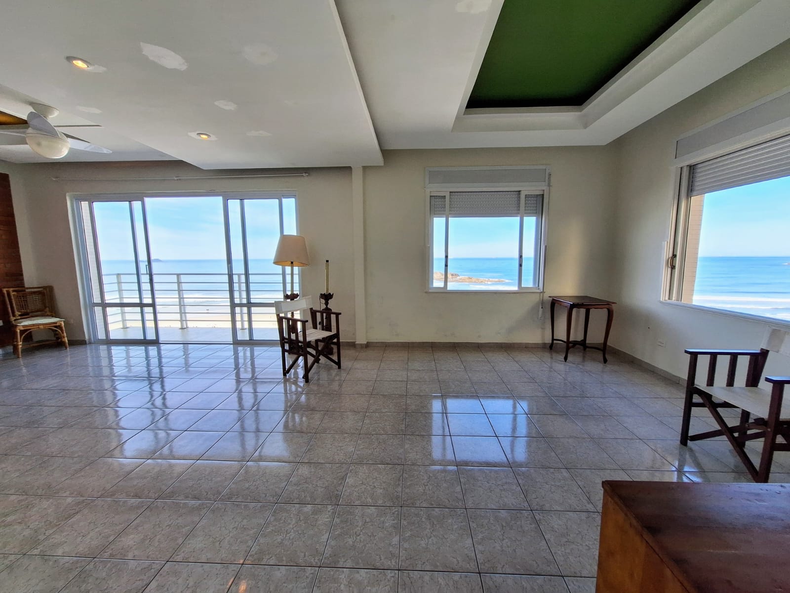 Apartamento Vista total Mar, seno 1 por andar à Venda, 210 m² por R$ 1.200.000