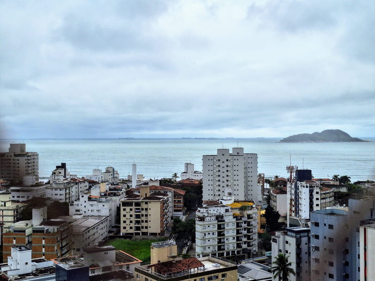Apartamento à Venda 3 Quartos no Condomínio Twice, Guarujá – Mobiliado, Lazer Completo e 2 Vagas cod R1819425T