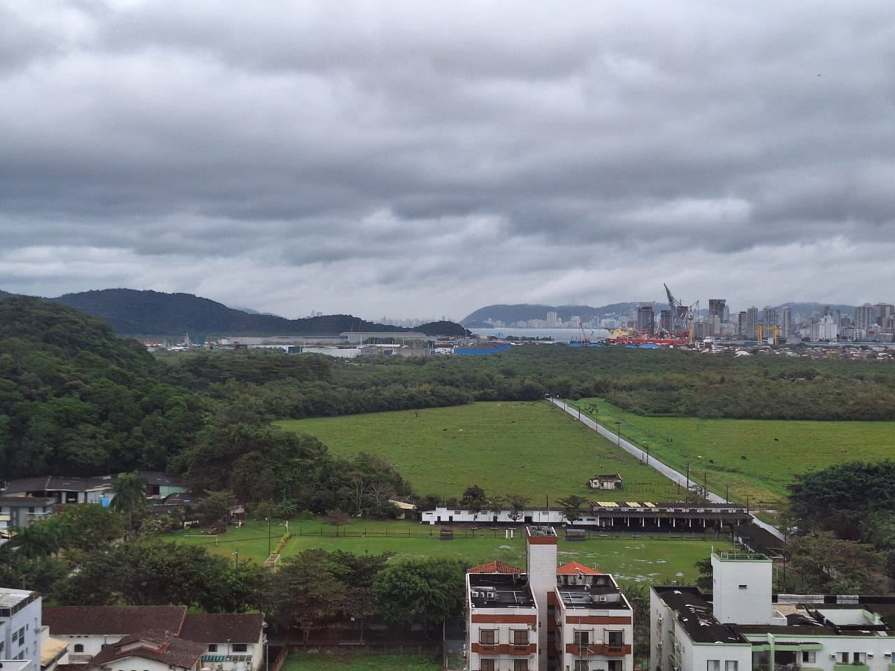 Apartamento à Venda 2 Quartos no Condomínio Twice, Guarujá – Mobiliado, Lazer Completo e 2 Vagas R18194252T