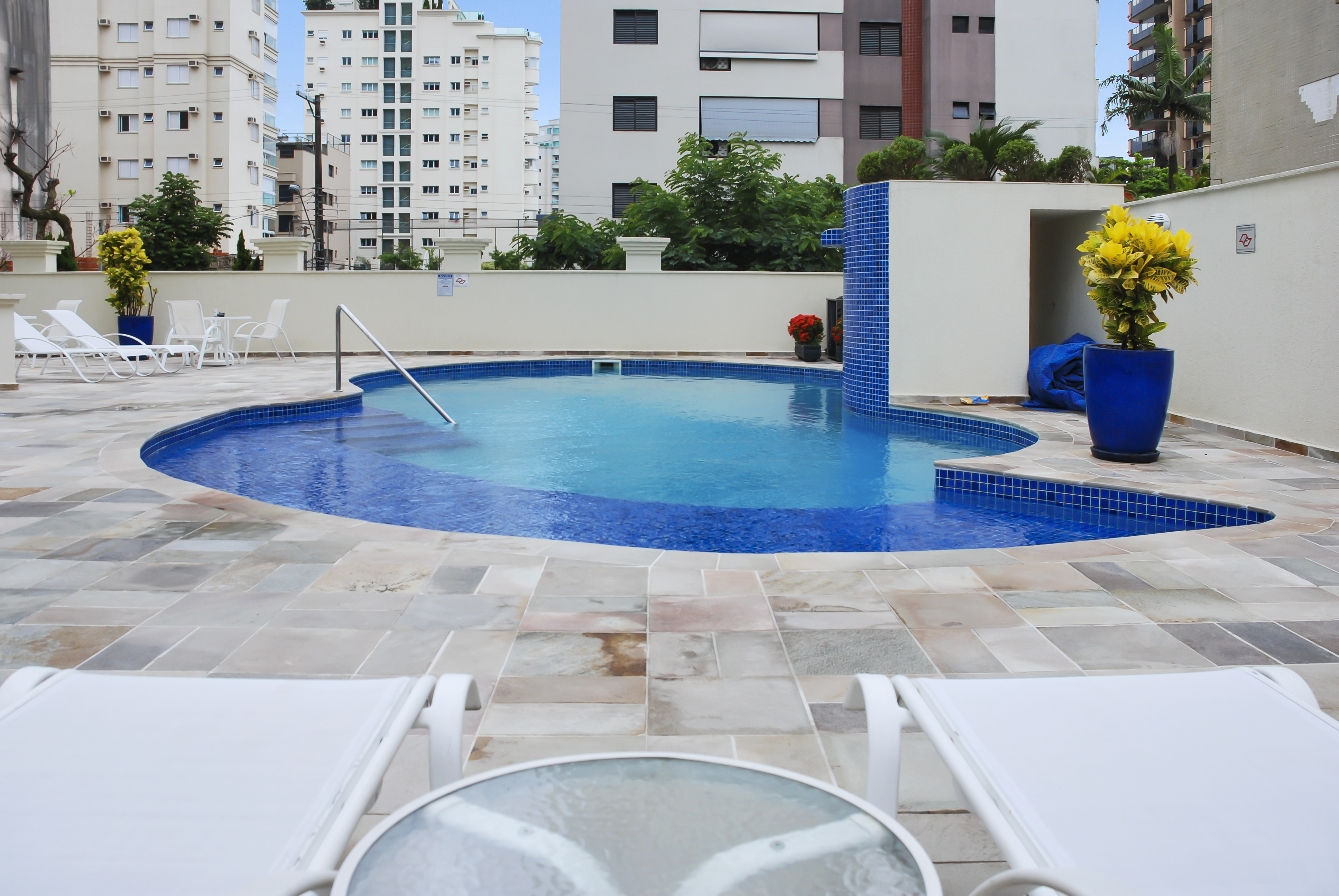 apartamento Pronto para morar 131  m²  3 suítes com  dependência 2 vagas  Lazer completo  AP2533EL