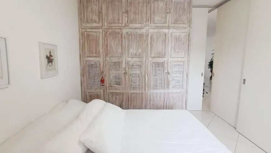 Apartamento com 2 dormitórios 1 vaga 80 m² por R$ 340.000 - Jardim Virginia - Guarujá/SP - COD. AP51169V