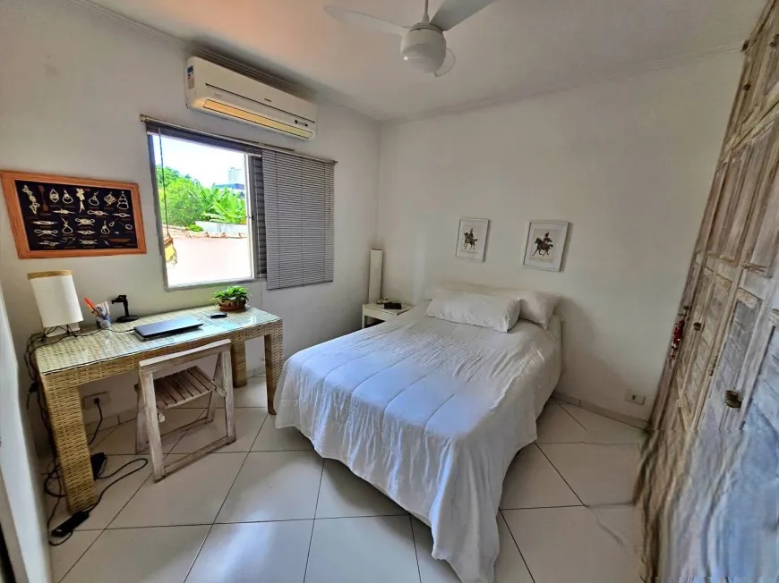 Apartamento com 2 dormitórios 1 vaga 80 m² por R$ 340.000 - Jardim Virginia - Guarujá/SP - COD. AP51169V