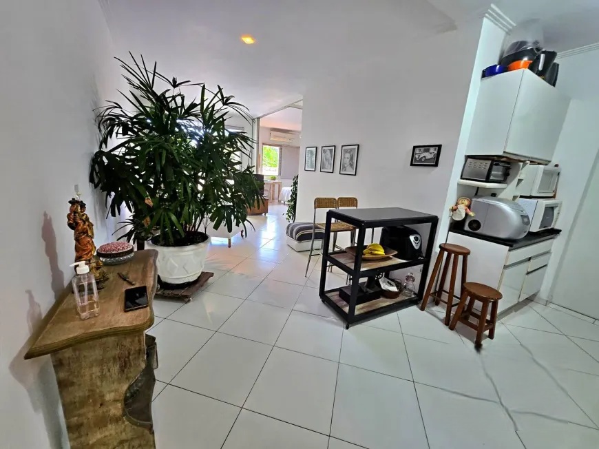 Apartamento com 2 dormitórios 1 vaga 80 m² por R$ 340.000 - Jardim Virginia - Guarujá/SP - COD. AP51169V