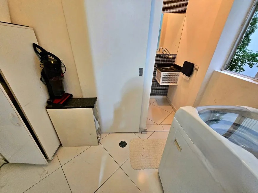 Apartamento com 2 dormitórios 1 vaga 80 m² por R$ 340.000 - Jardim Virginia - Guarujá/SP - COD. AP51169V