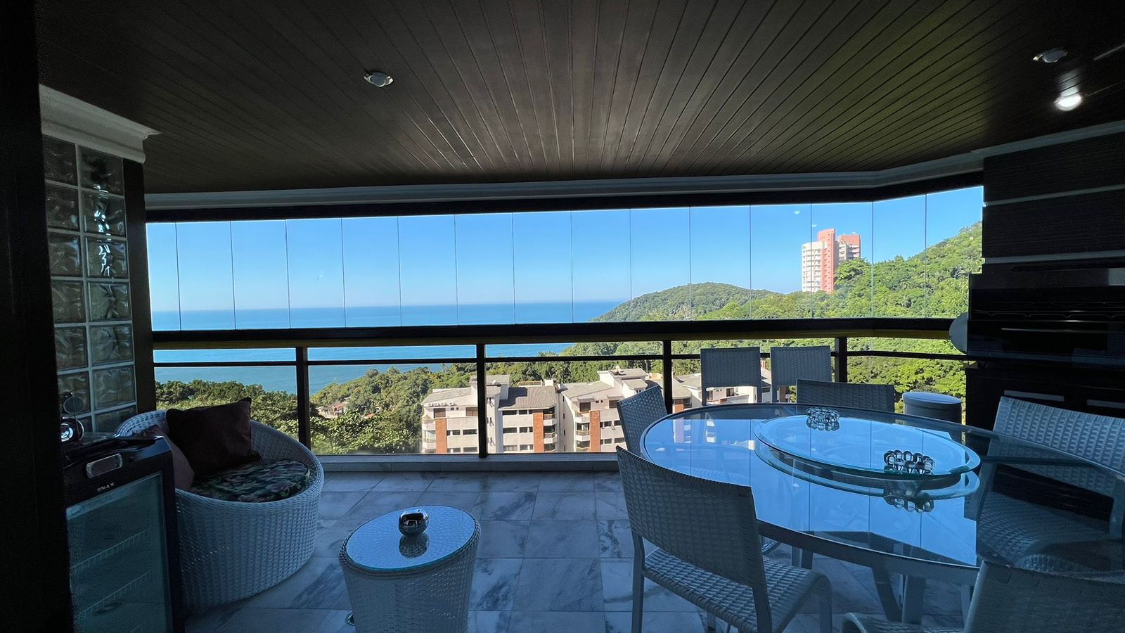 apartamento 3 dormitorios 2 suites 168 m2 2 vagas vista mar condominio sorocotuba guaruja sp cod AP1210903V