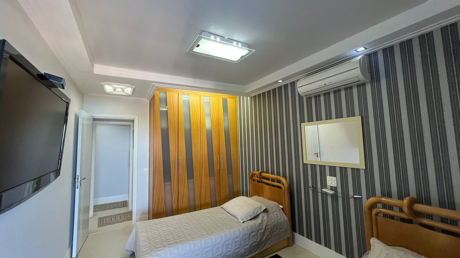 apartamento 3 dormitorios 2 suites 168 m2 2 vagas vista mar condominio sorocotuba guaruja sp cod AP1210903V