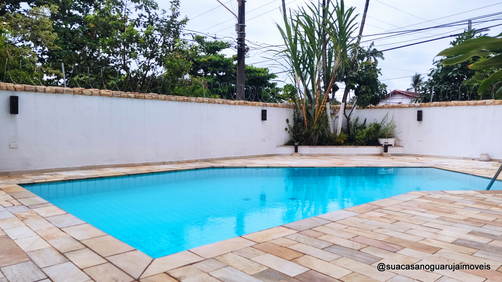 apartamento venda 3 dormitorios 1 suite 85 m2 1 vaga 3 banheiros enseada guaruja sp regiao brunella cod AP094219