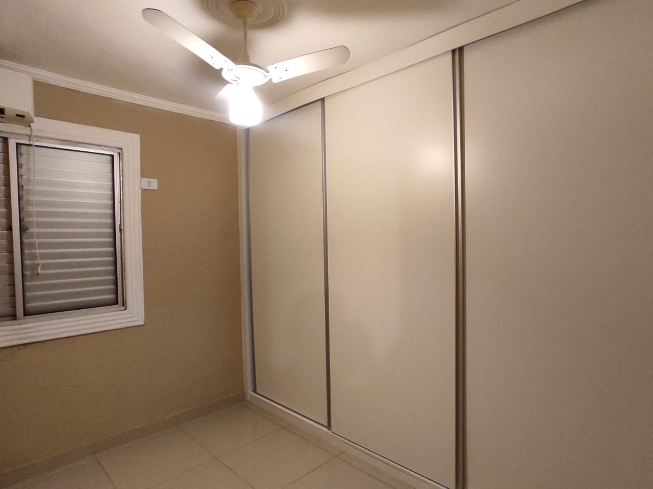 Apartamento à venda com 2 quartos, 61m² - Foto 15