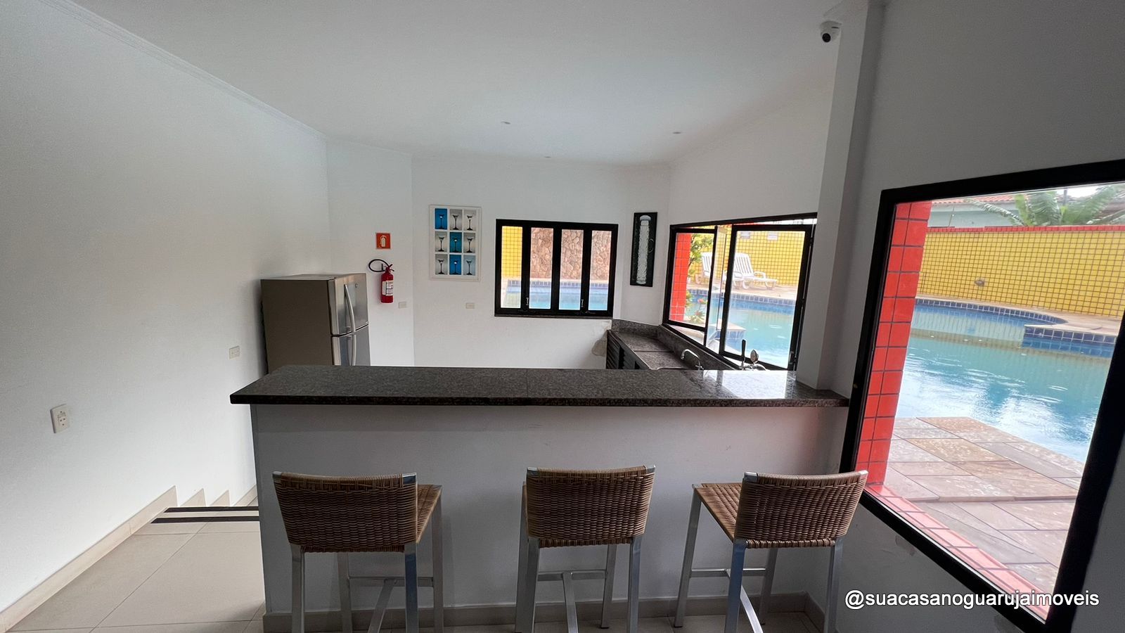 apartamento 2 dormitorios 70 m2 1 suite 1 vaga 2 sacada gourmet enseada guaruja sp  cod AP00999R