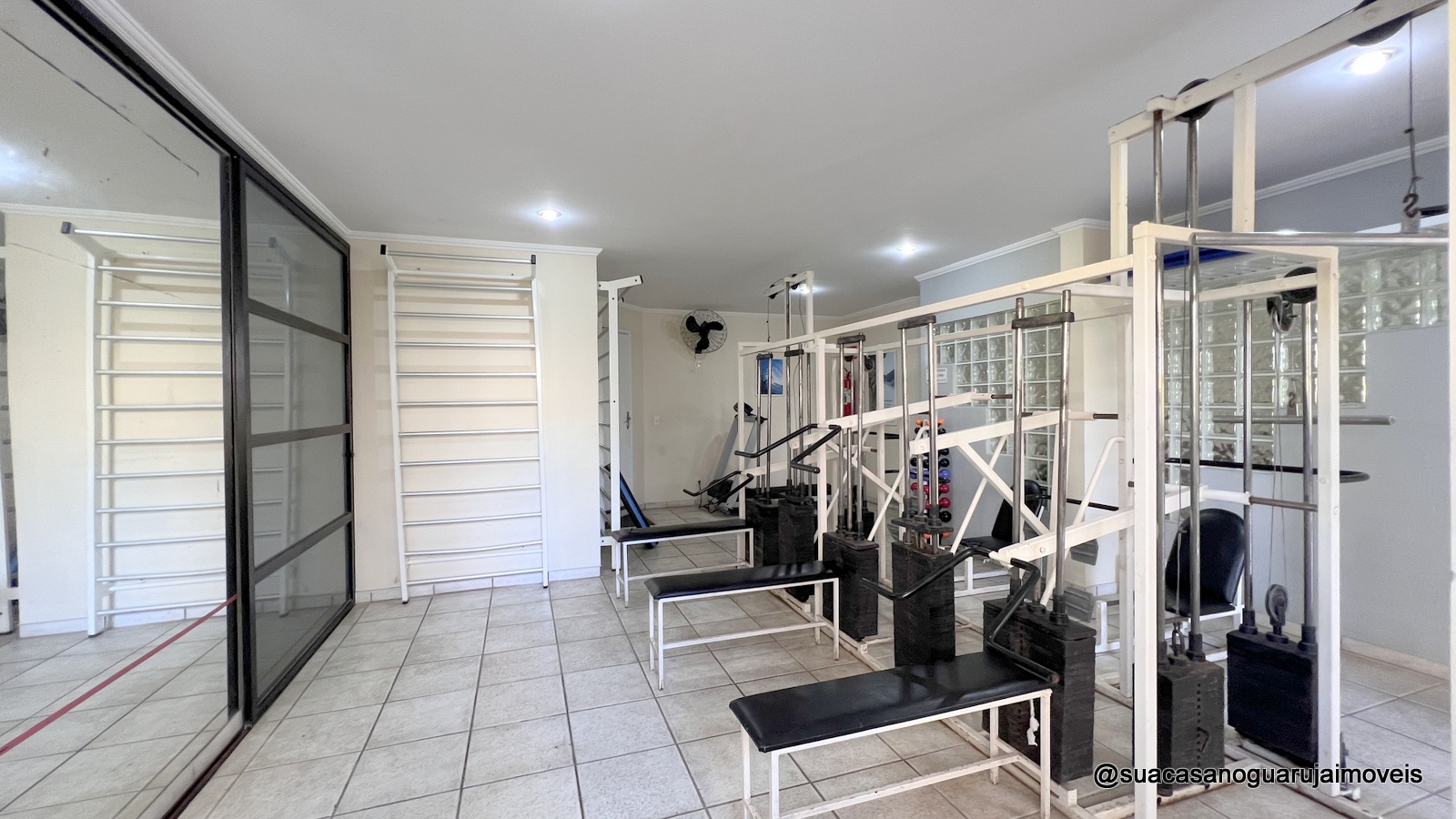 apartamento 2 dormitorios 70 m2 1 suite 1 vaga 2 sacada gourmet enseada guaruja sp  cod AP00999R