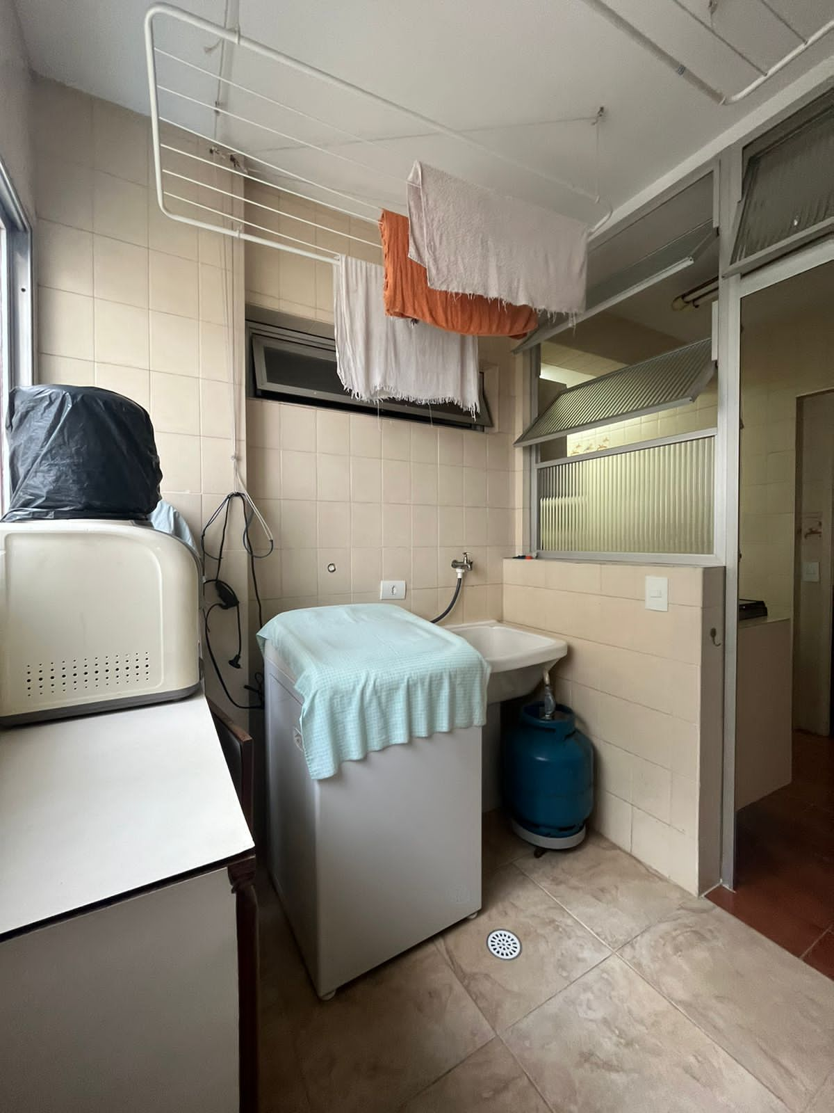 Apartamento para alugar com 3 quartos, 100m² - Foto 26