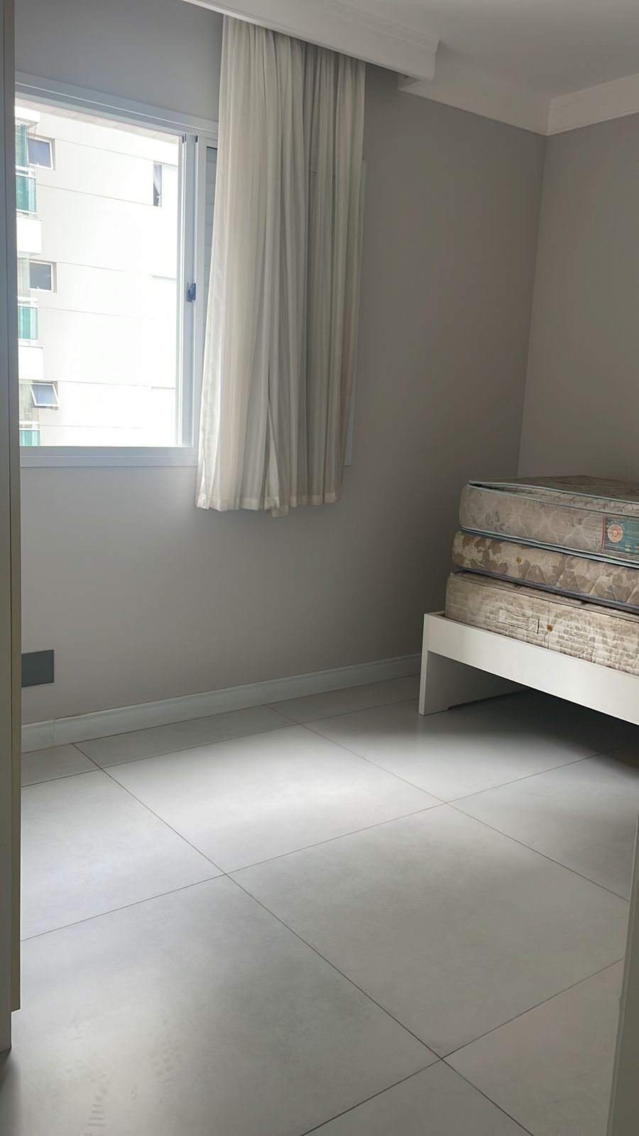 Apartamento à venda com 3 quartos, 118m² - Foto 5