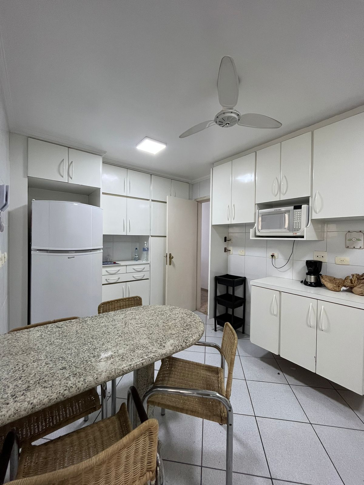 Apartamento à venda com 2 quartos, 150m² - Foto 13