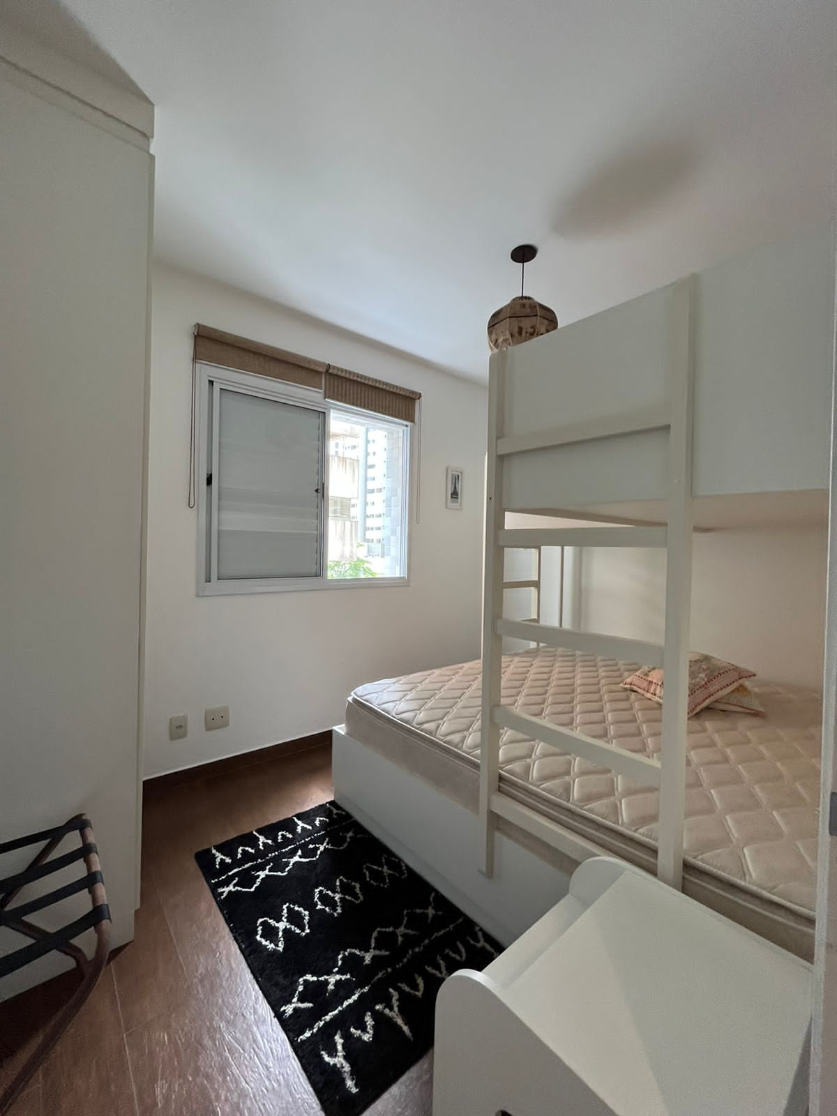 Apartamento à venda com 3 quartos, 118m² - Foto 2