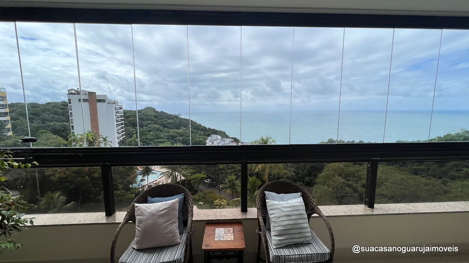 apartamento com 4 dormitórios 4 suites 2 vagas 175 m² por R$ 1.500.000 - Sorocotuba - Guarujá/SP