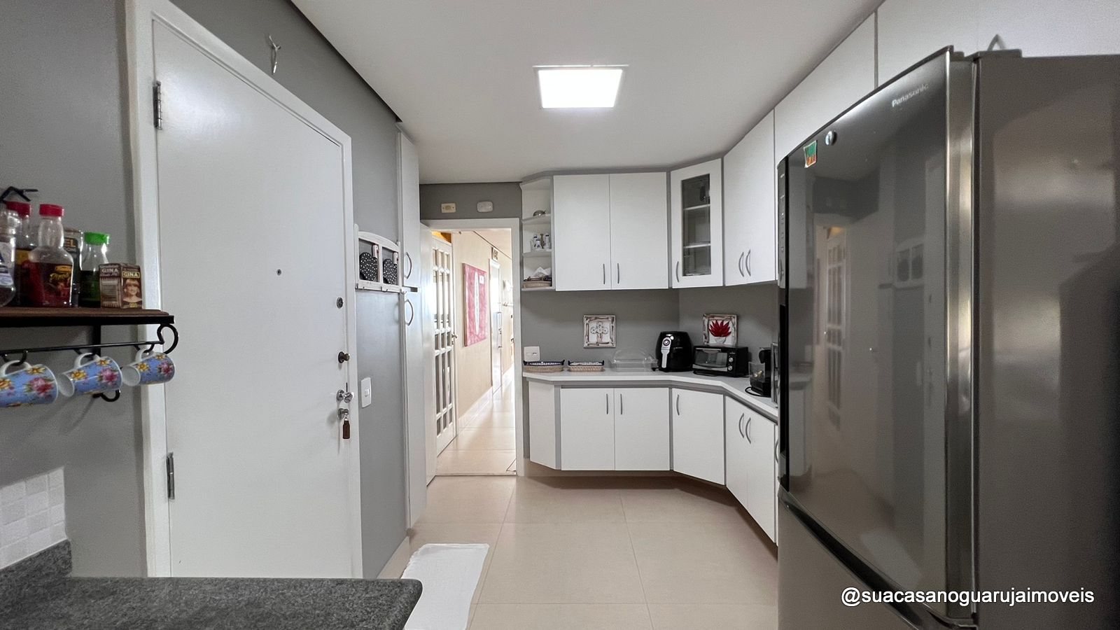 apartamento com 4 dormitórios 4 suites 2 vagas 175 m² por R$ 1.500.000 - Sorocotuba - Guarujá/SP