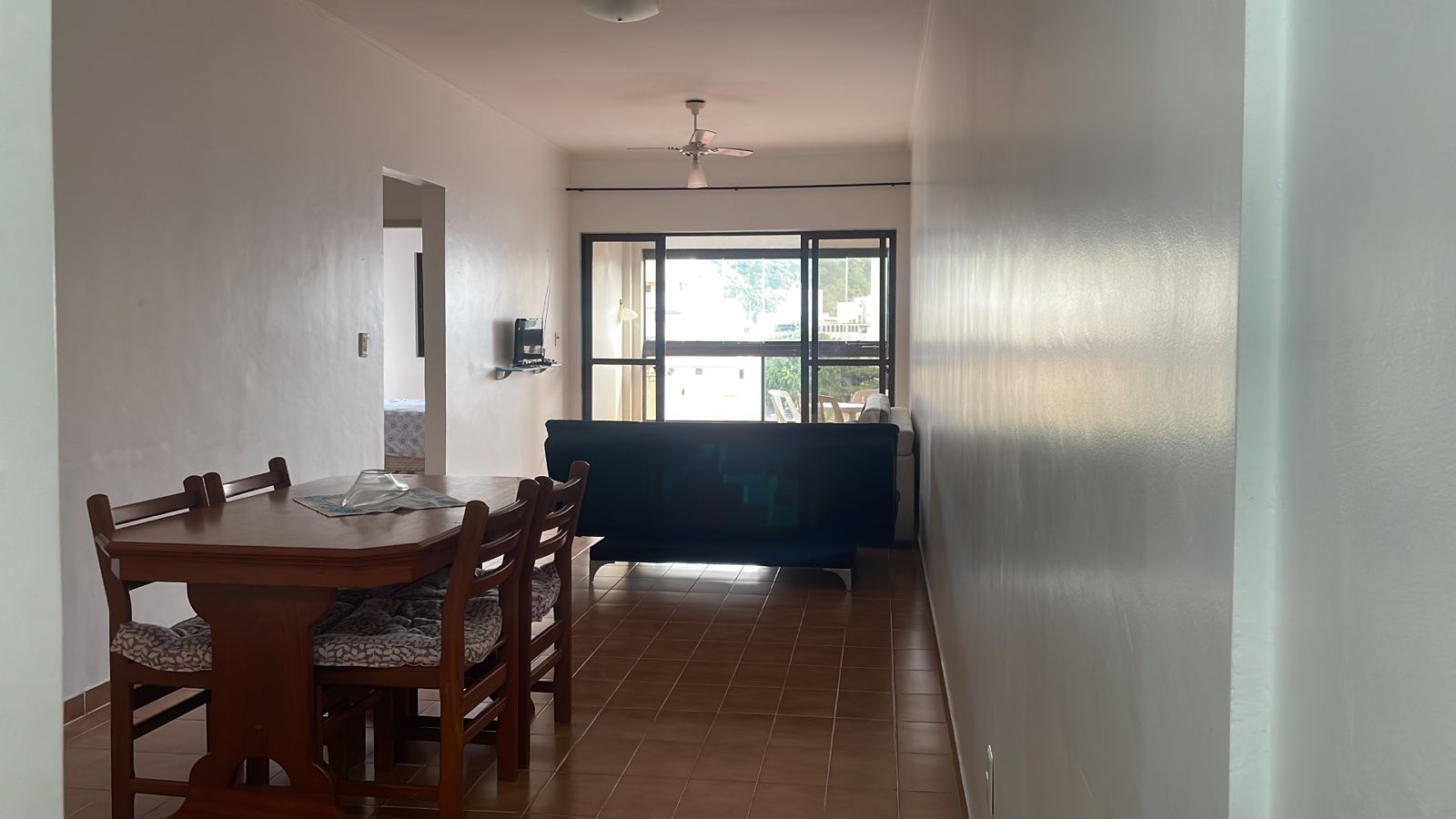 Apartamento à venda com 3 quartos, 80m² - Foto 1