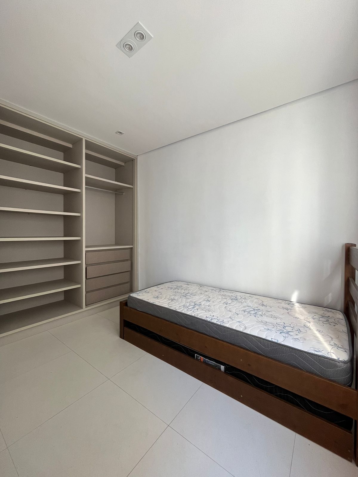 Apartamento para alugar com 2 quartos, 88m² - Foto 17