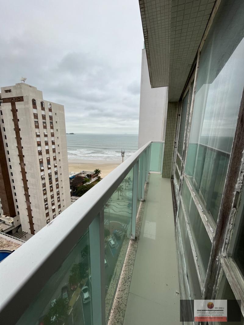 Apartamento com 3 dormitórios 1 vaga  vista para o mar na Pitangueiras