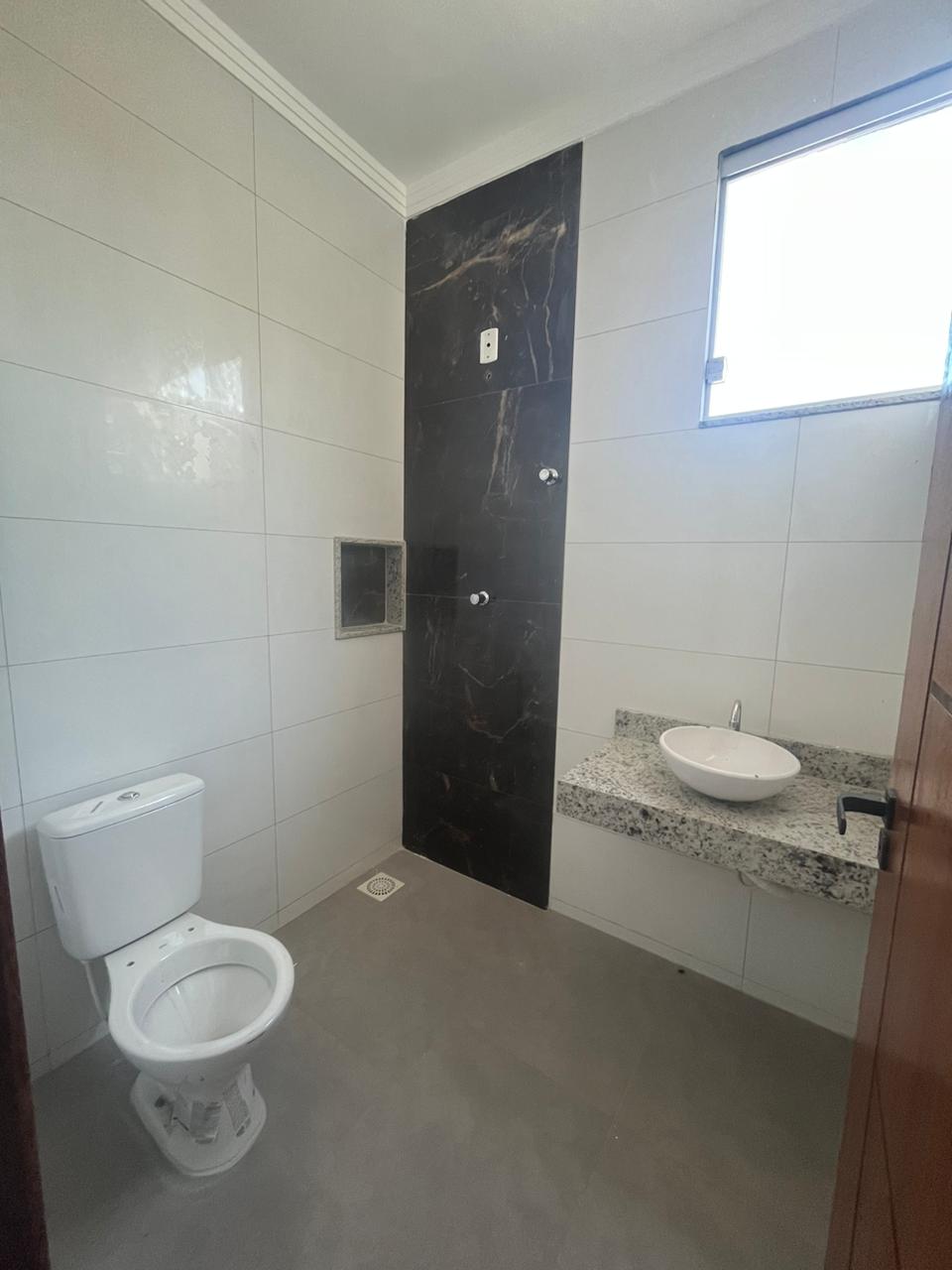 Casa 2 quartos - Kennedy  Governador Valadares