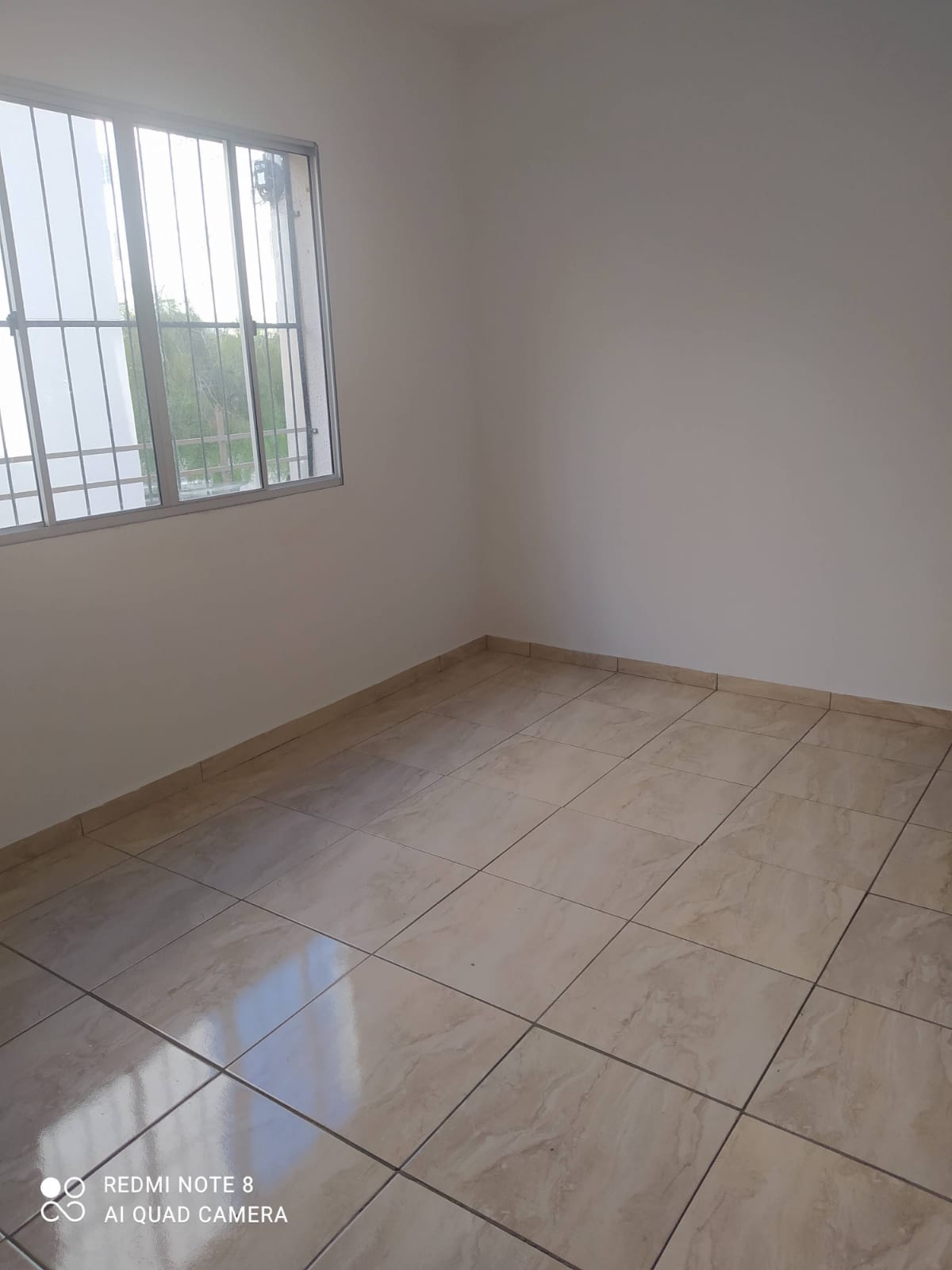 Apartamento Térreo - São Raimundo - Gov. Valadares