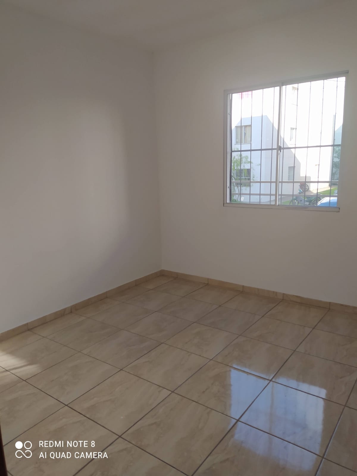 Apartamento Térreo - São Raimundo - Gov. Valadares