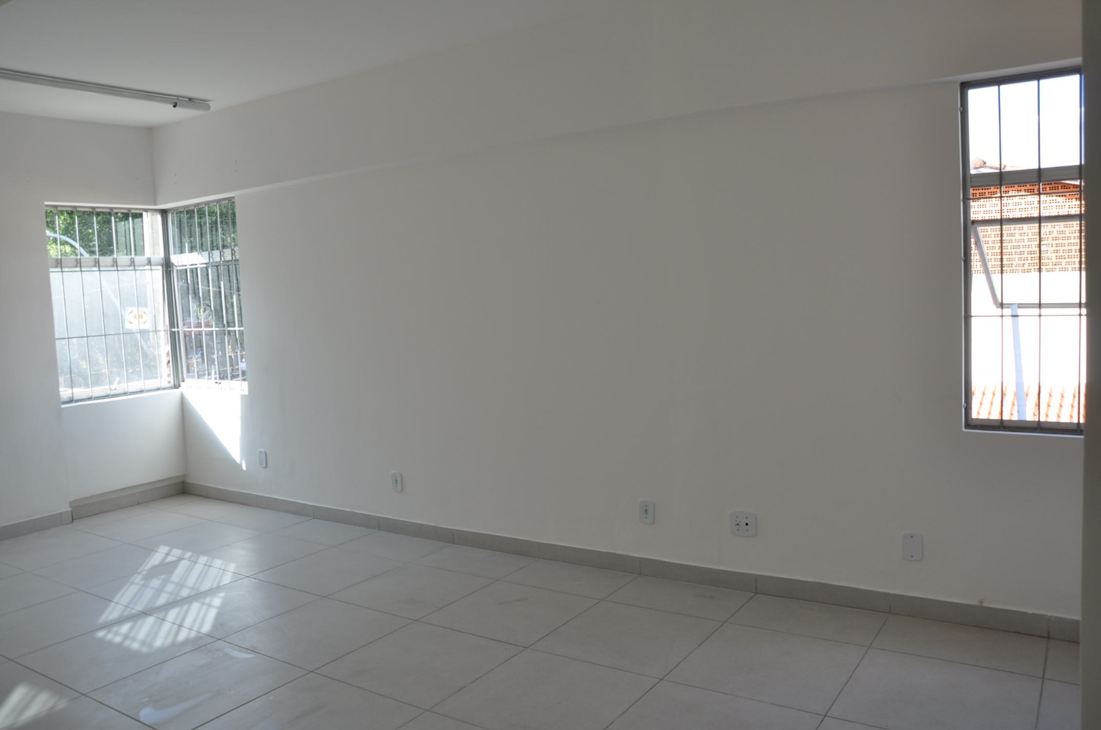Salas comercial Centro de Governador Valadares
