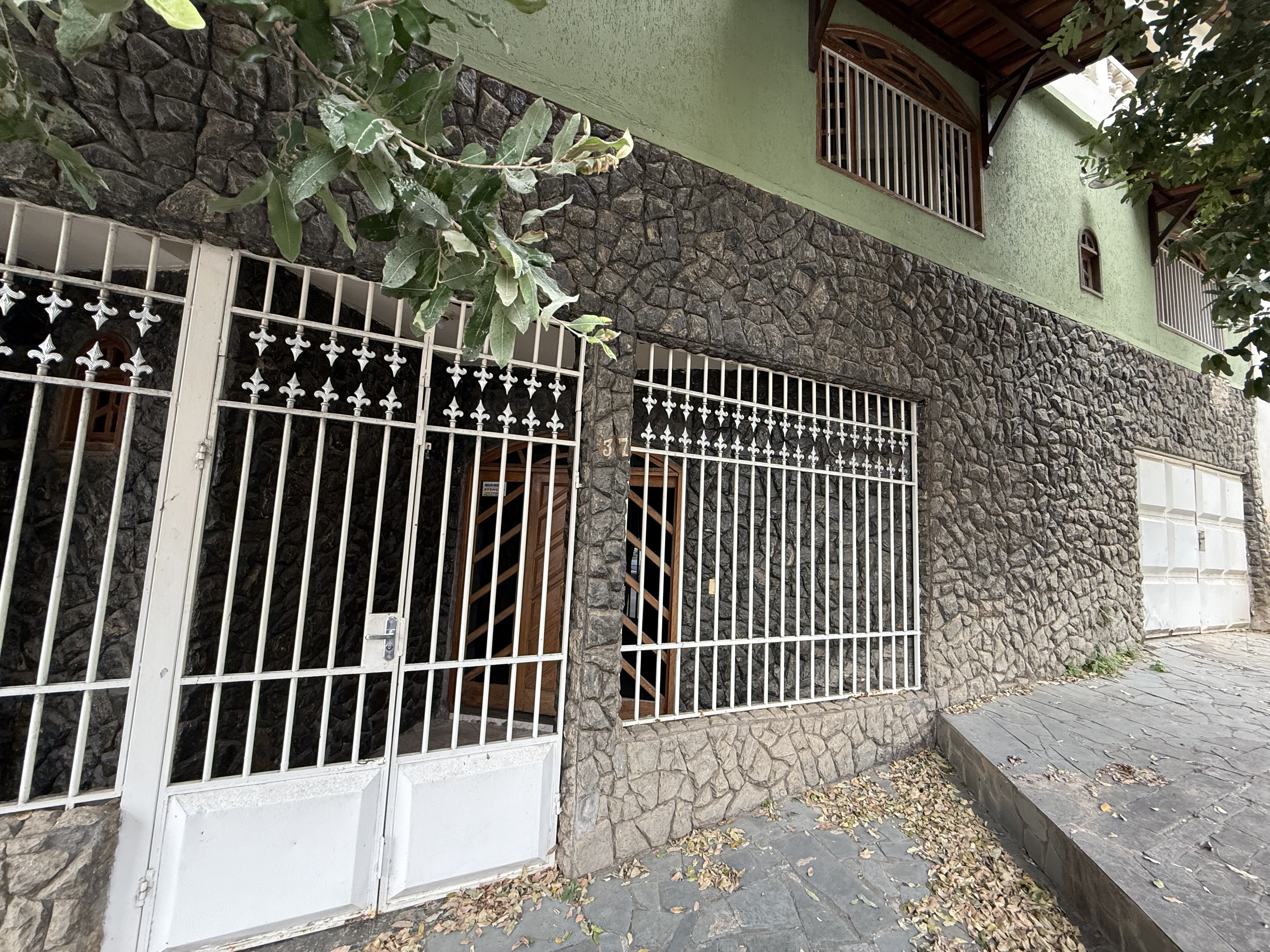 Casa - Venda, Grã Duquesa, Governador Valadares, MG