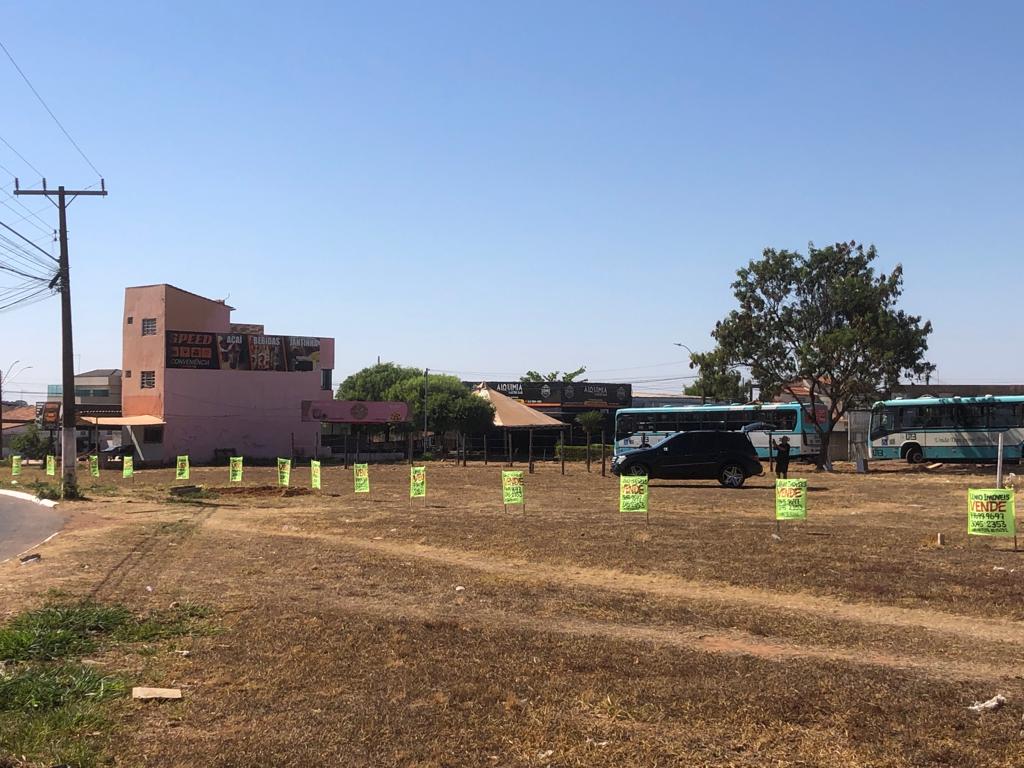 vendo 10 lotes comerciais etapa B ao lado da delegacia