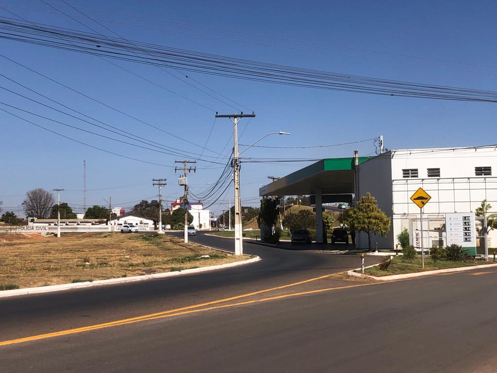 vendo 10 lotes comerciais etapa B ao lado da delegacia