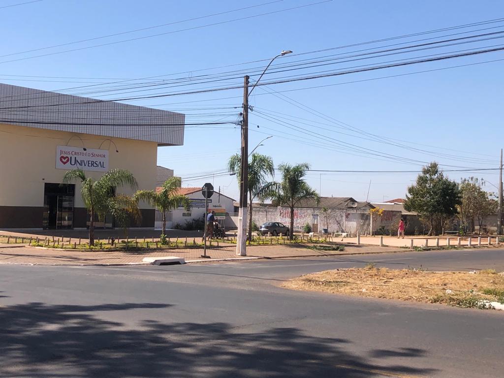 vendo 10 lotes comerciais etapa B ao lado da delegacia