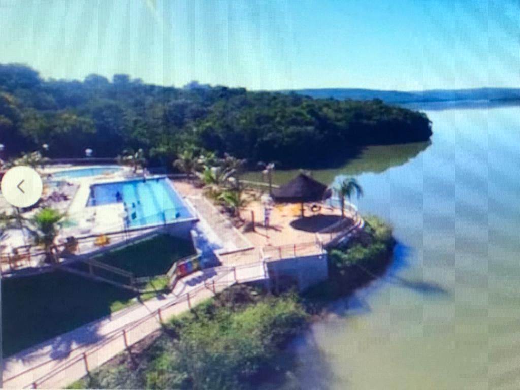 Alugo, temporada Resort do lago Caldas novas