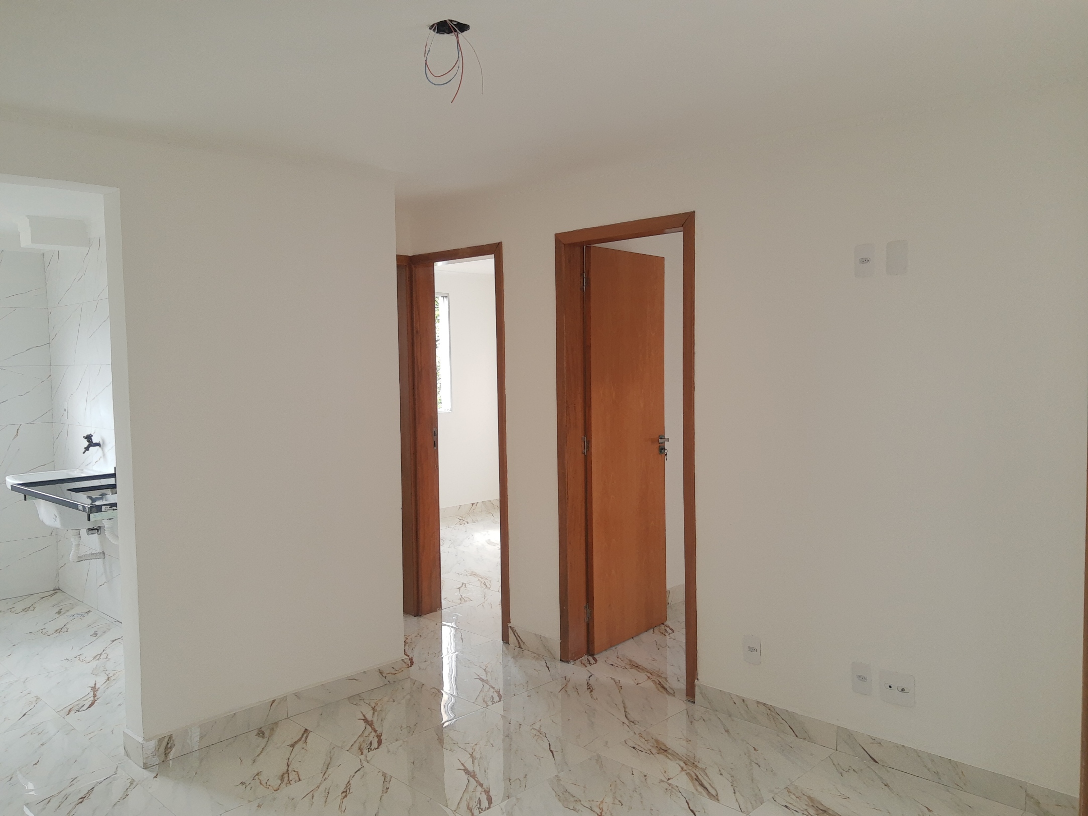 Venda de Apto no Condomínio Residencial Jardim dos Ipês localizado na Rua Inácio Monteiro 600