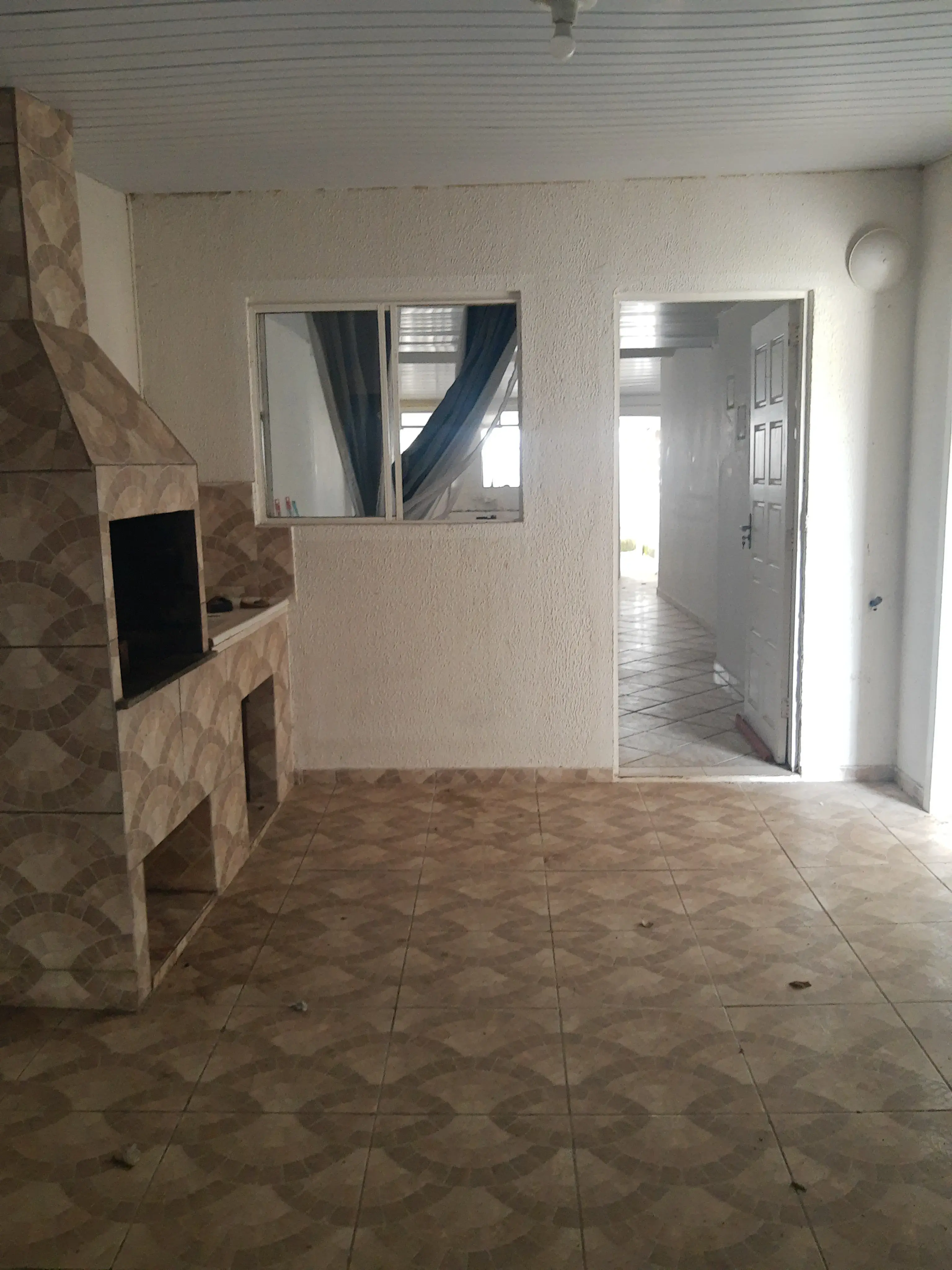 Casa à venda com 2 quartos, 100m² - Foto 10