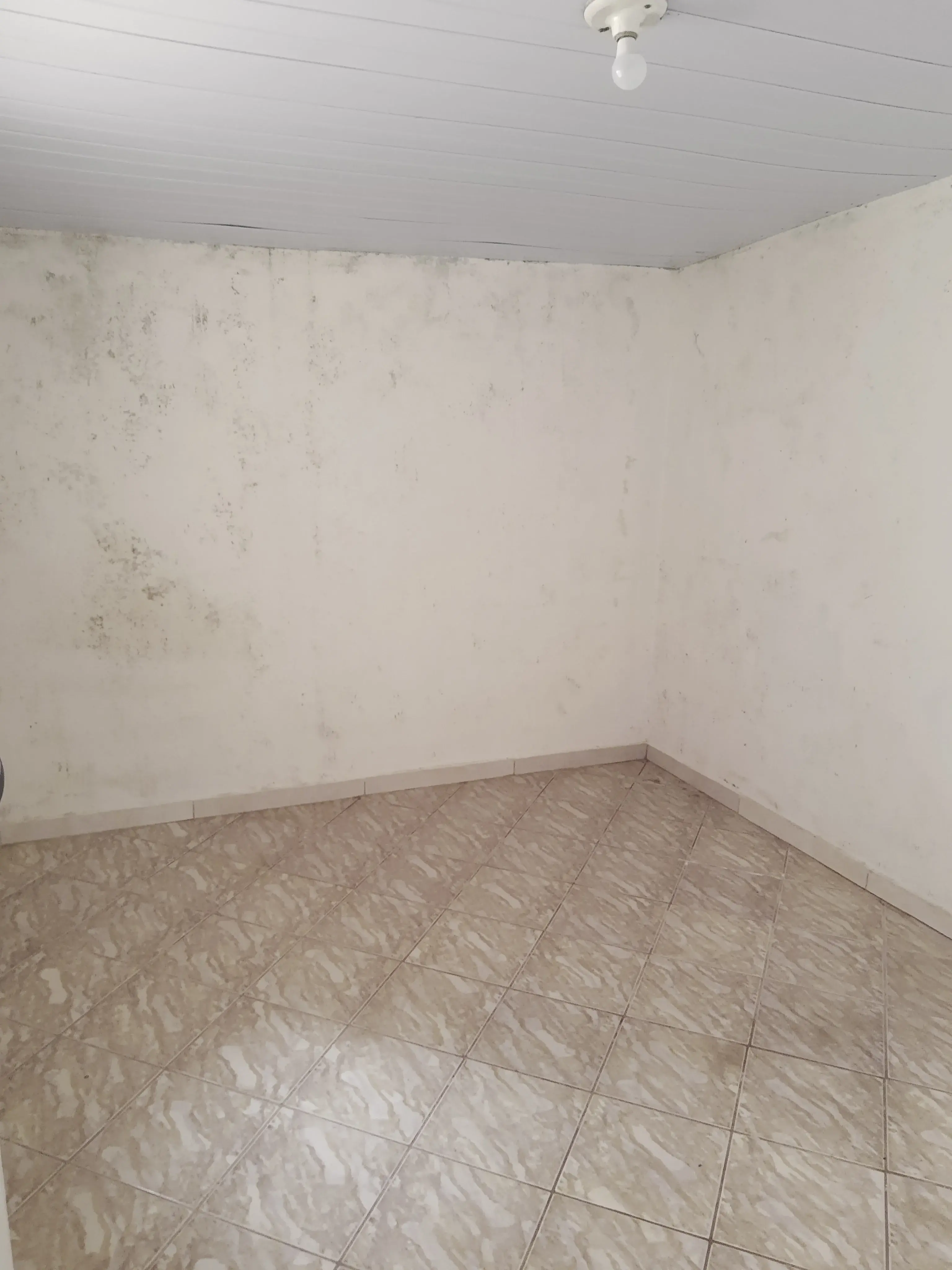 Casa à venda com 2 quartos, 100m² - Foto 15