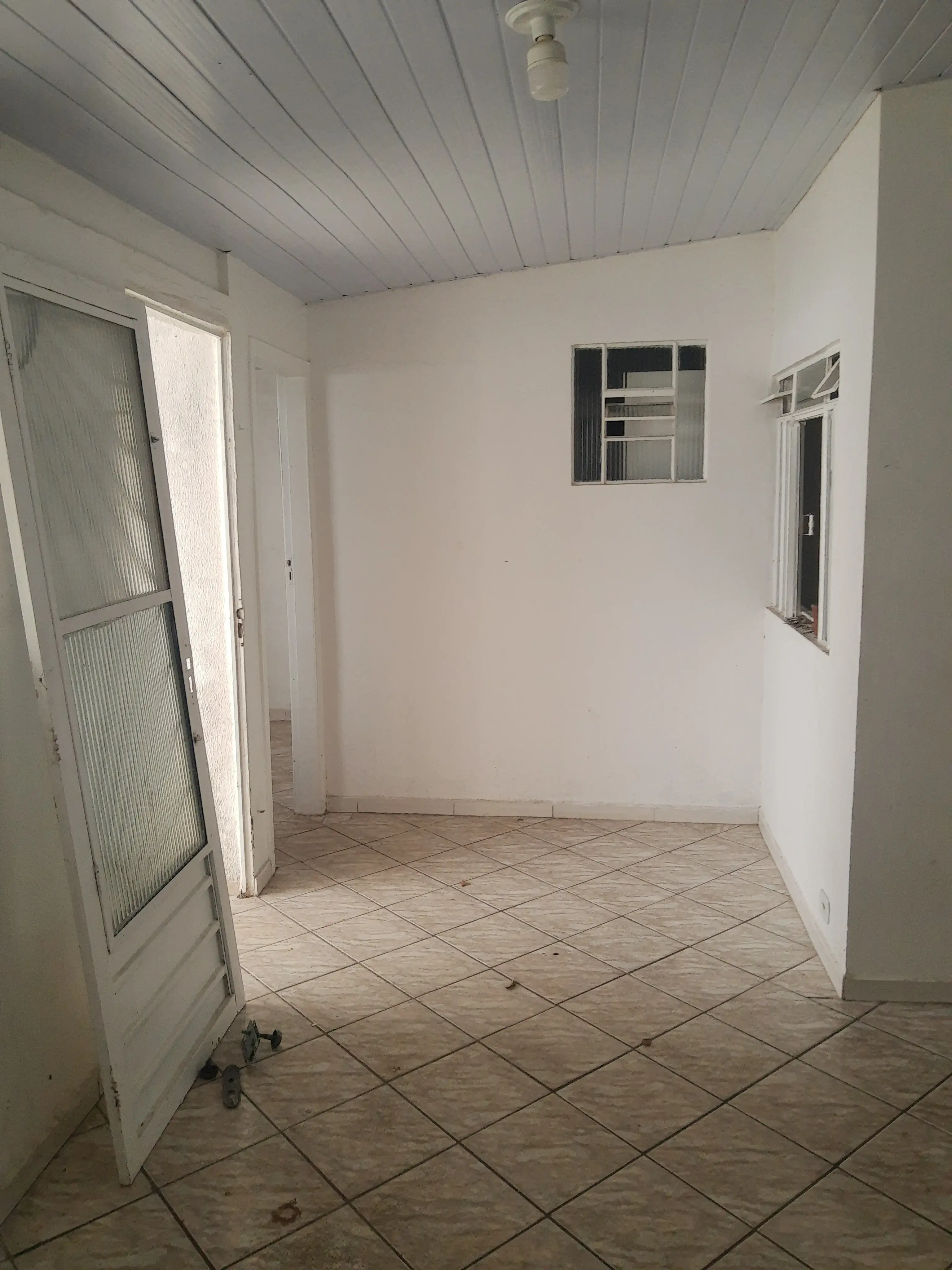 Casa à venda com 2 quartos, 100m² - Foto 21