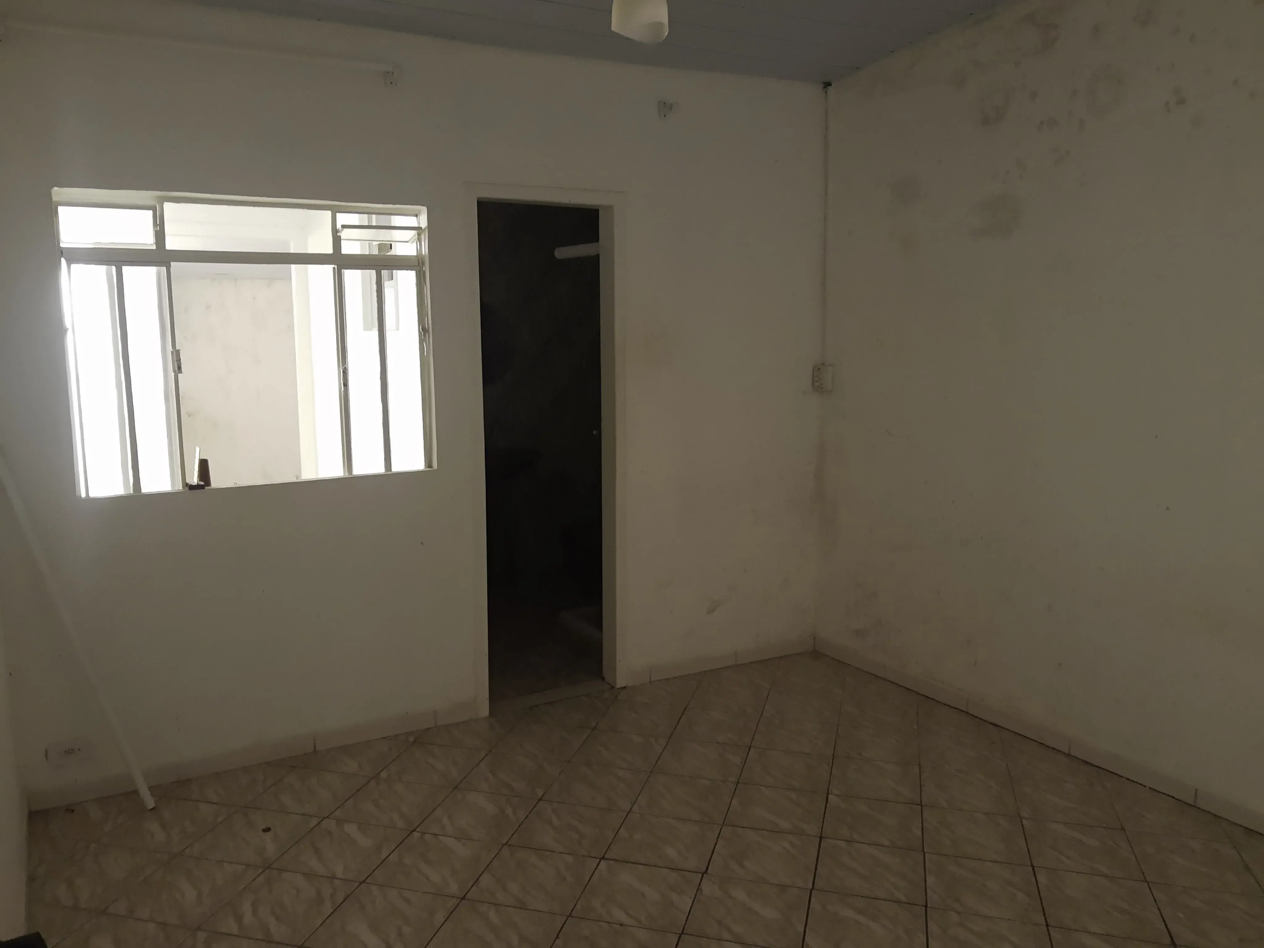 Casa à venda com 2 quartos, 100m² - Foto 27