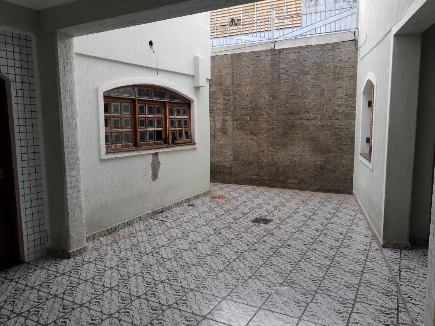 Sobrado com 4 Dormitórios para Alugar na Vila Hebe – Próximo ao Largo do Japonês