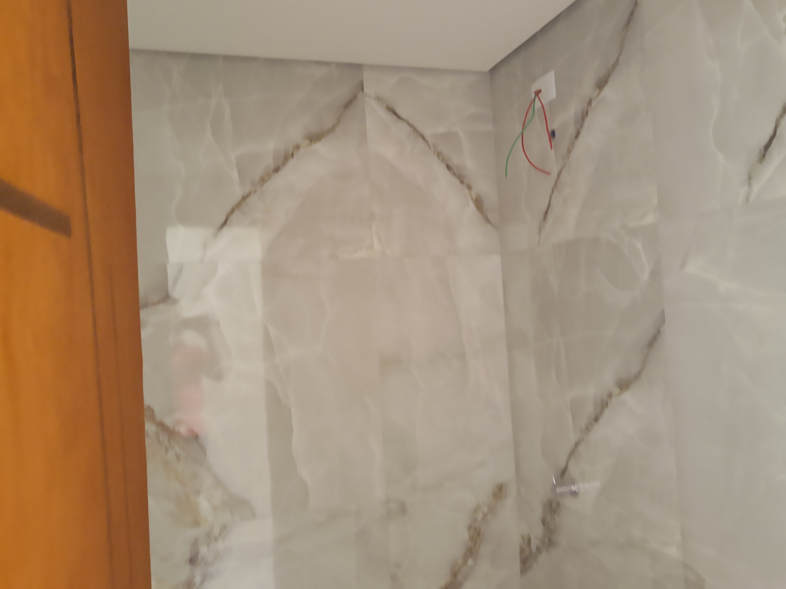 Kitnet à venda na Liberdade/SP com Entrada de apenas R$ 25.000,00 - Reformada e pronta para morar!