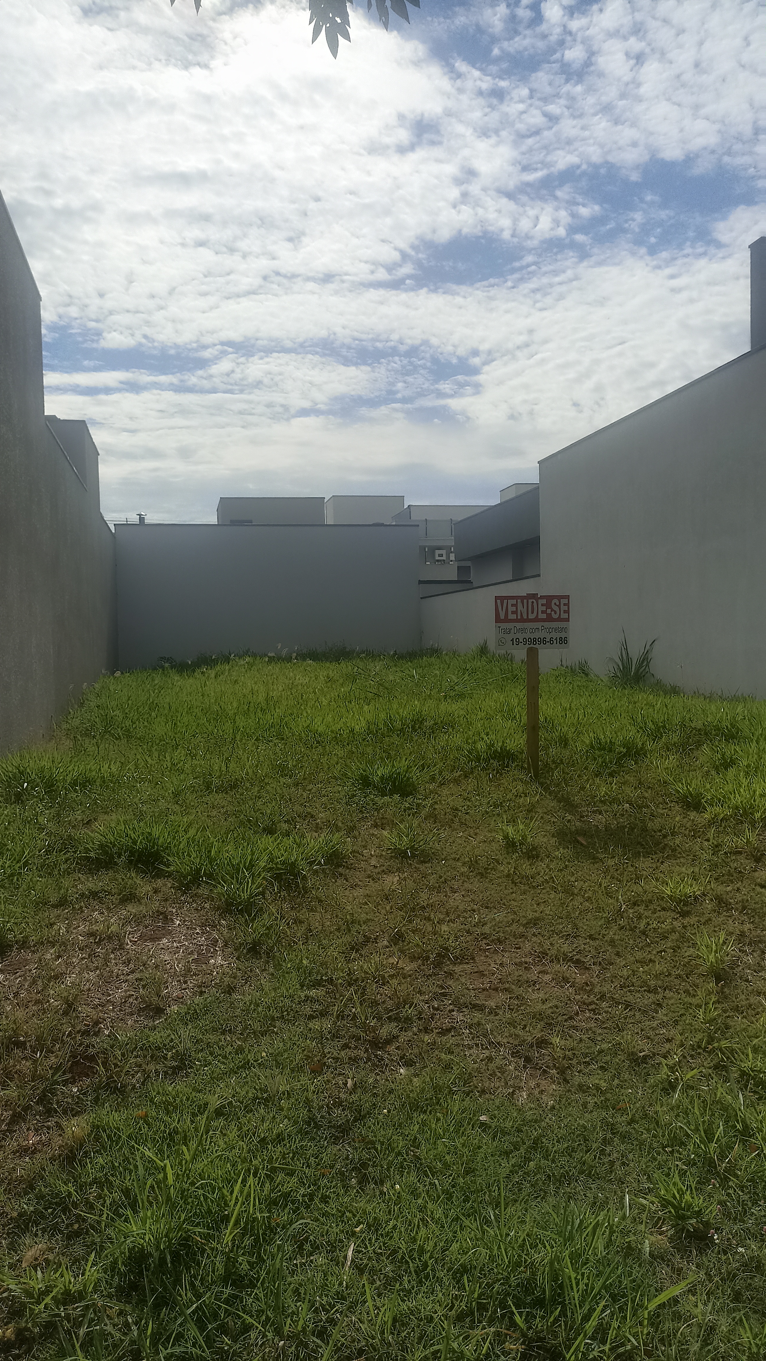 Terreno de 200m² à Venda no Condomínio Terras da Estância – Paulínia/SP.