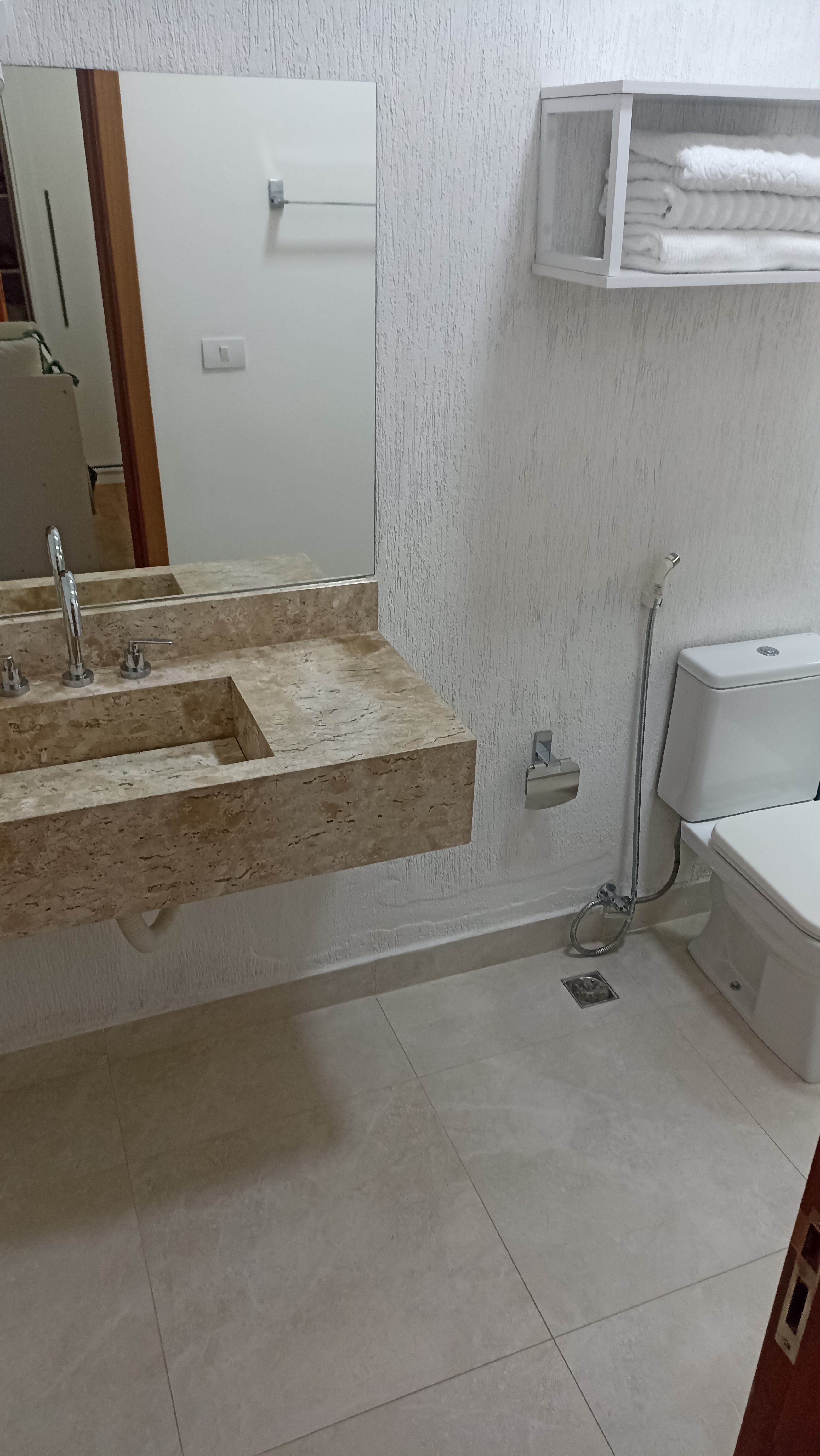 Casa de Alto Padrão à Venda no Condomínio Chácara São Rafael, Campinas.