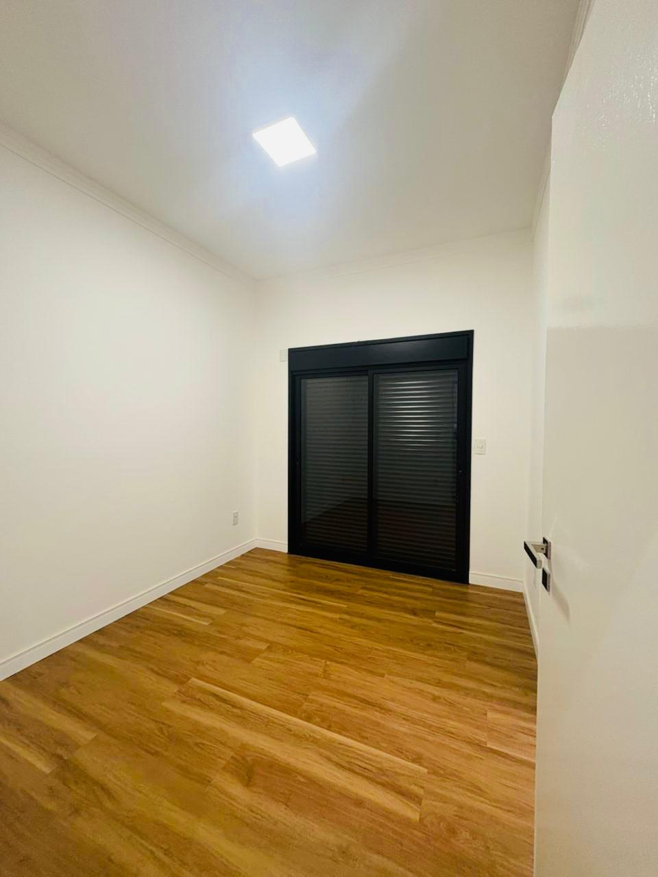 Casa Nova e Moderna com 3 suites com Piscina de Alvenaria no Condomínio Terras da Estância – Paulínia