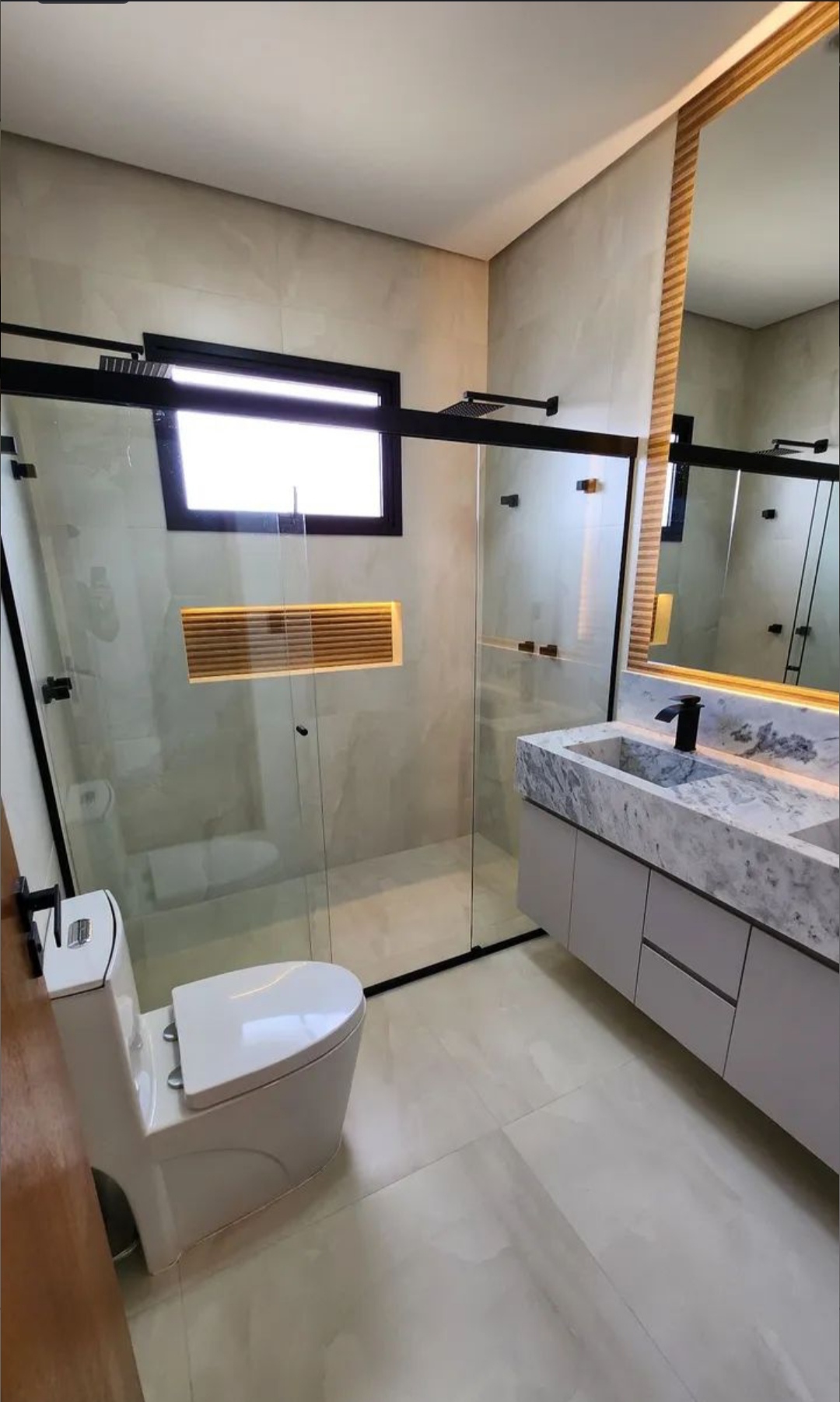 Exclusividade e Design: Casa Térrea com Piscina Tecnológica no Condomínio Acácias – Paulínia.