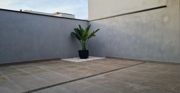 Conforto e Elegância: Casa com living 2 ambientes e Aquecedor Solar no Campos do Conde I