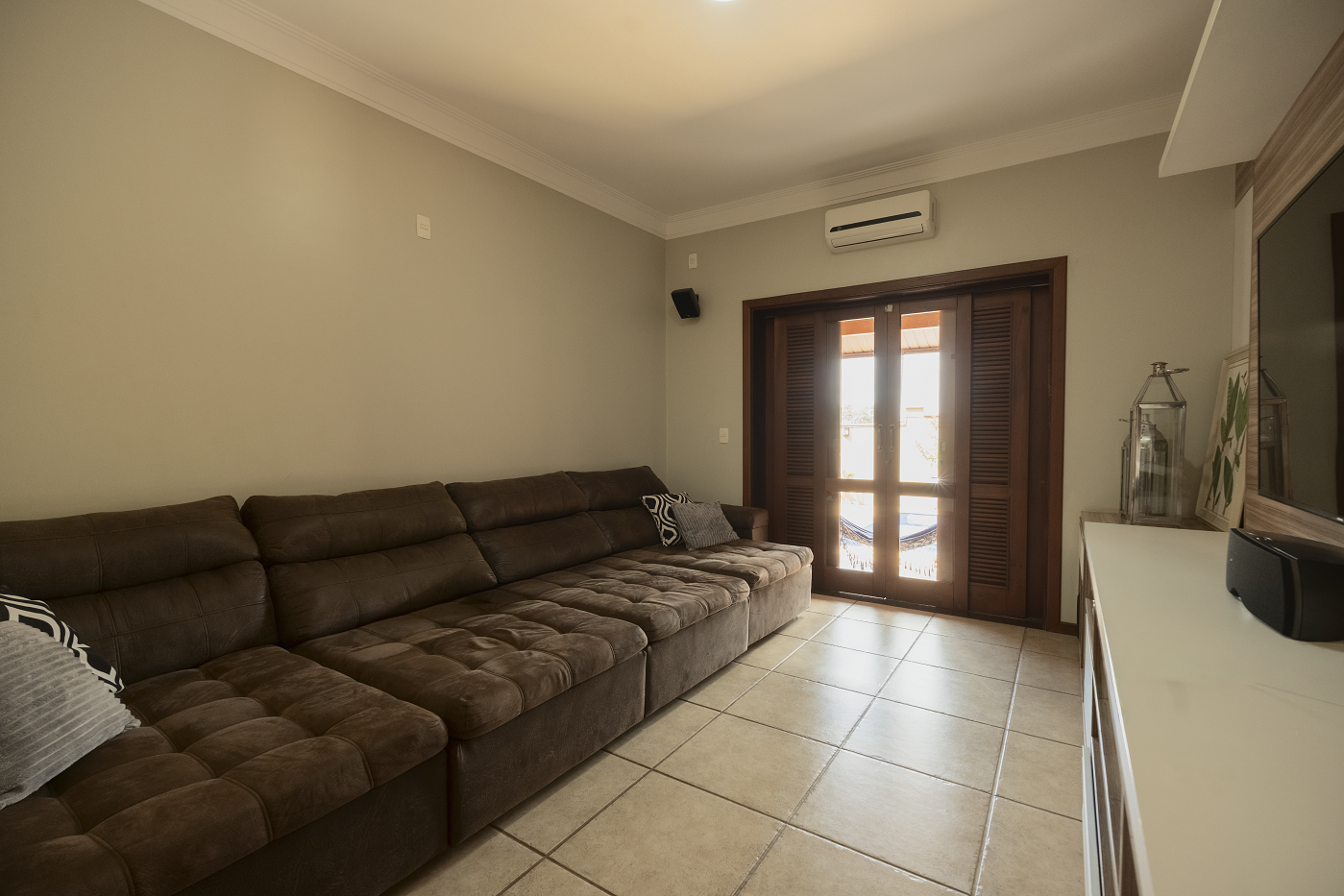 Casa à Venda em Condomínio Fechado – 4 Dormitórios com 2 Suítes na Região do Morumbi, Paulínia